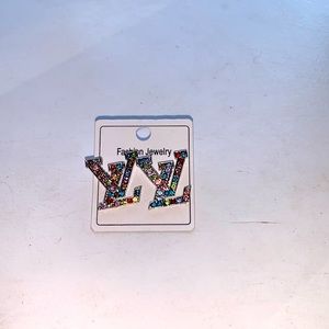 Brand new Lv earrings!